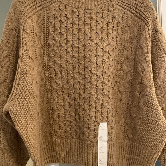 Vintage Threads Tan Cable Sweater - Picture 2 of 3